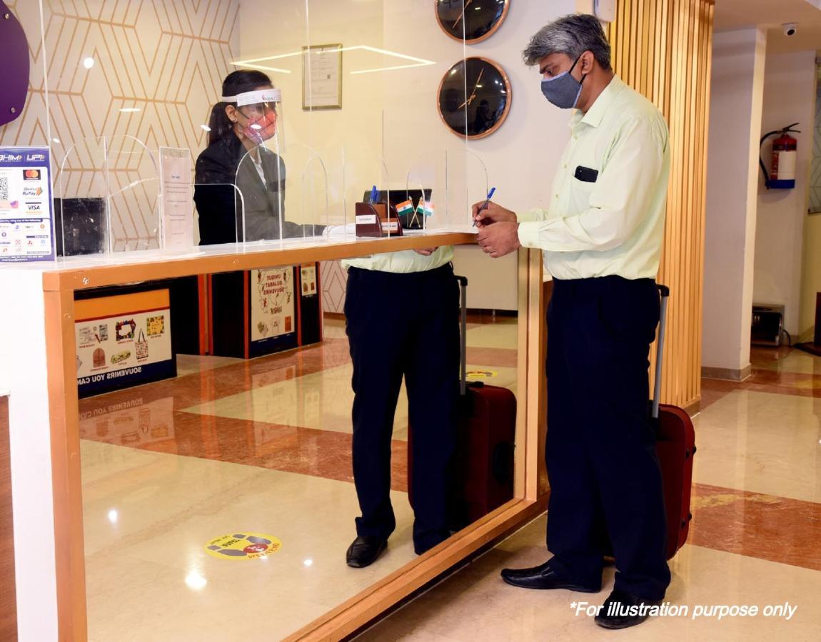Super Oyo Hotel El Classics Srīnagar 외부 사진